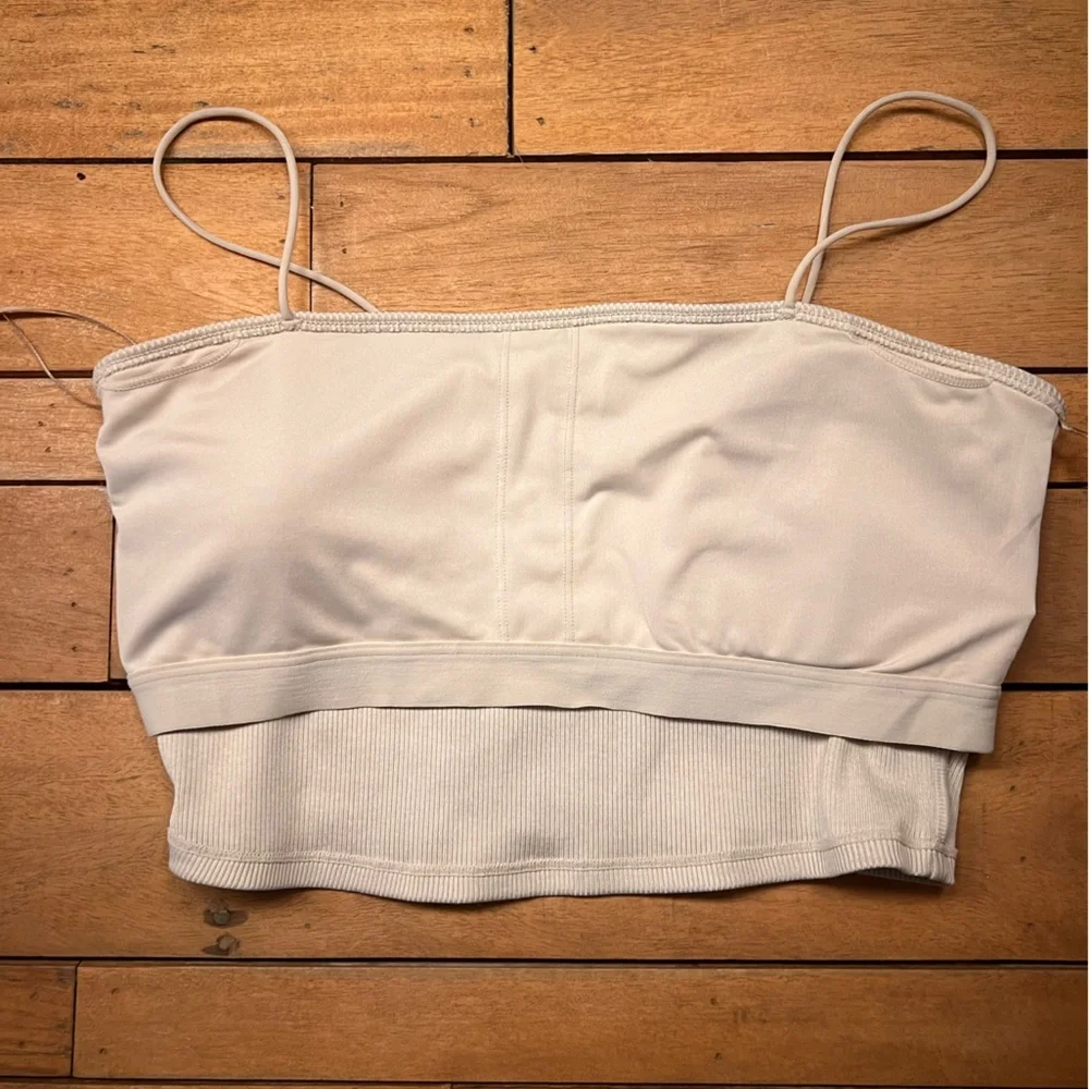 ALO Yoga Beige Ribbed Crop Tank